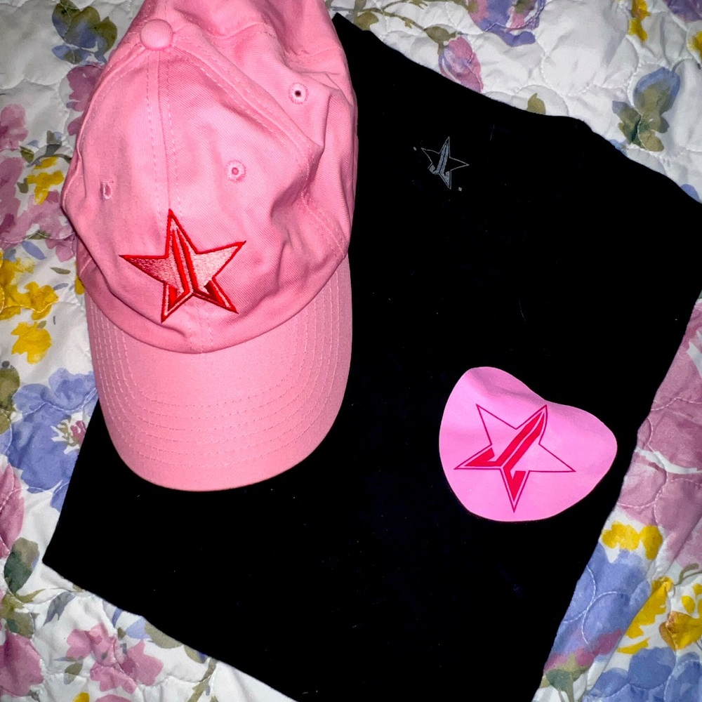 Jeffree star valentines shirt and hat bundle